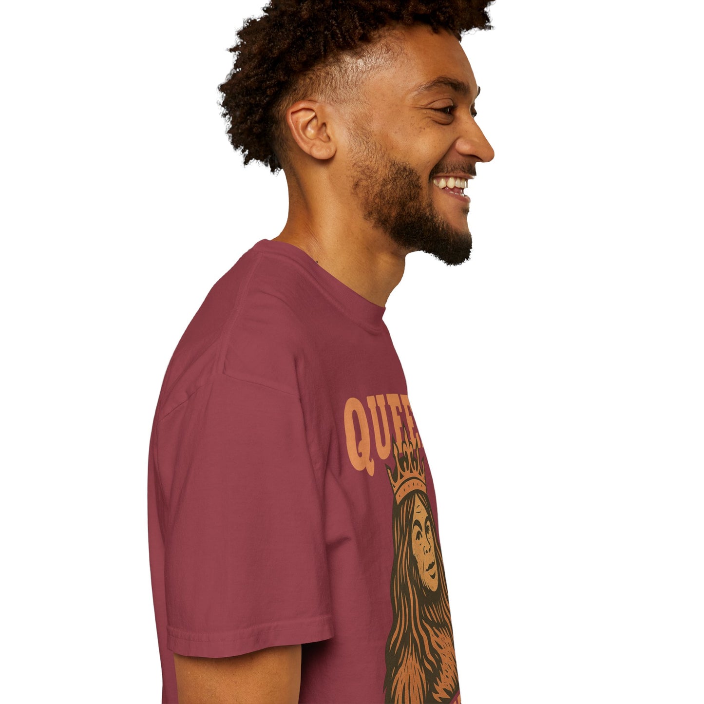 Queen Squatch - Sasquatch / Bigfoot - Comfort Colors 1717 T-Shirt