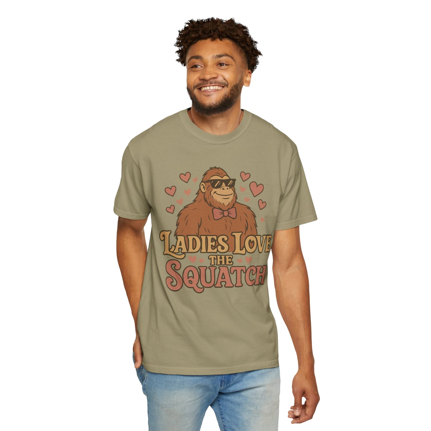 Ladies Love the Squatch - Comfort Colors 1717 T-Shirt
