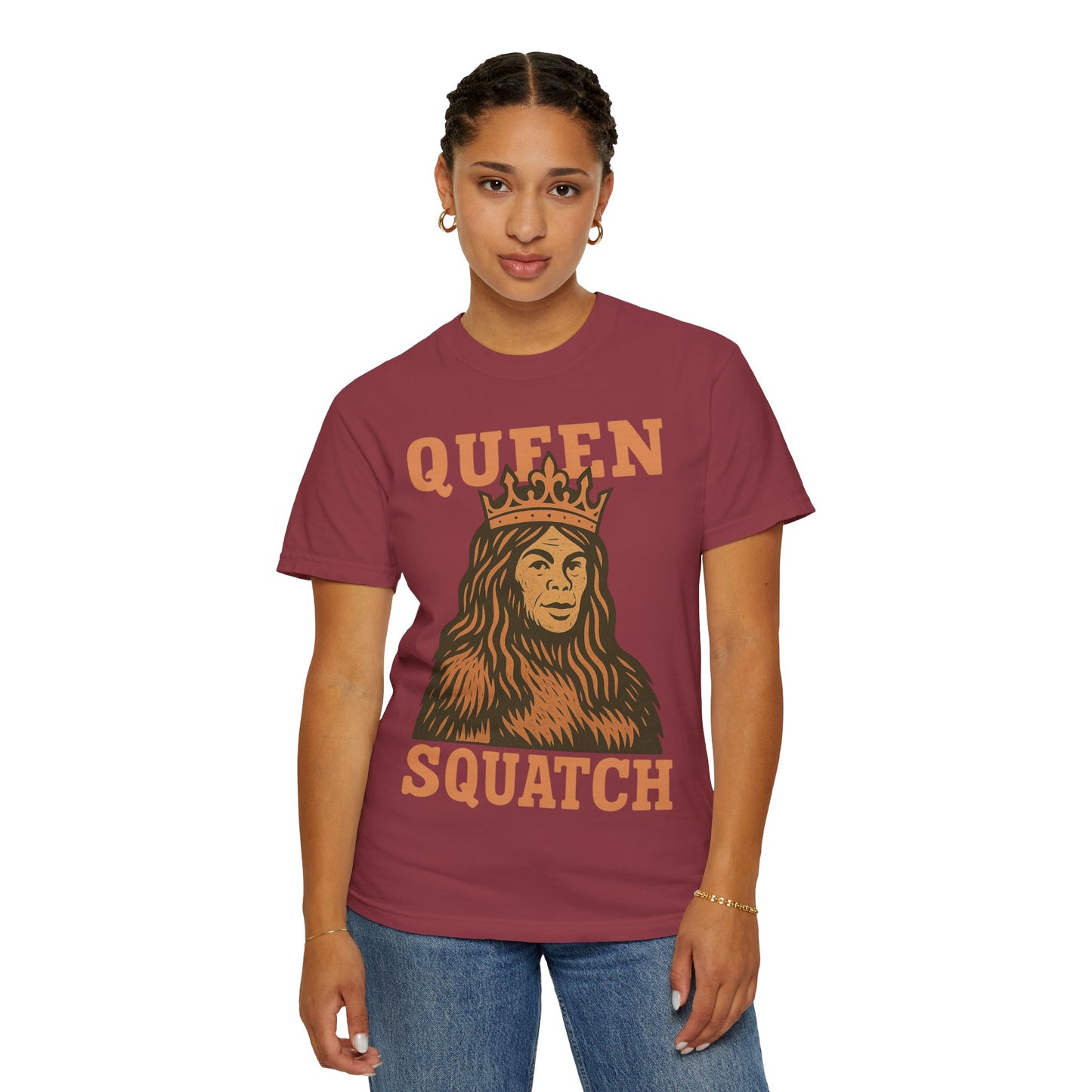 Queen Squatch - Sasquatch / Bigfoot - Comfort Colors 1717 T-Shirt