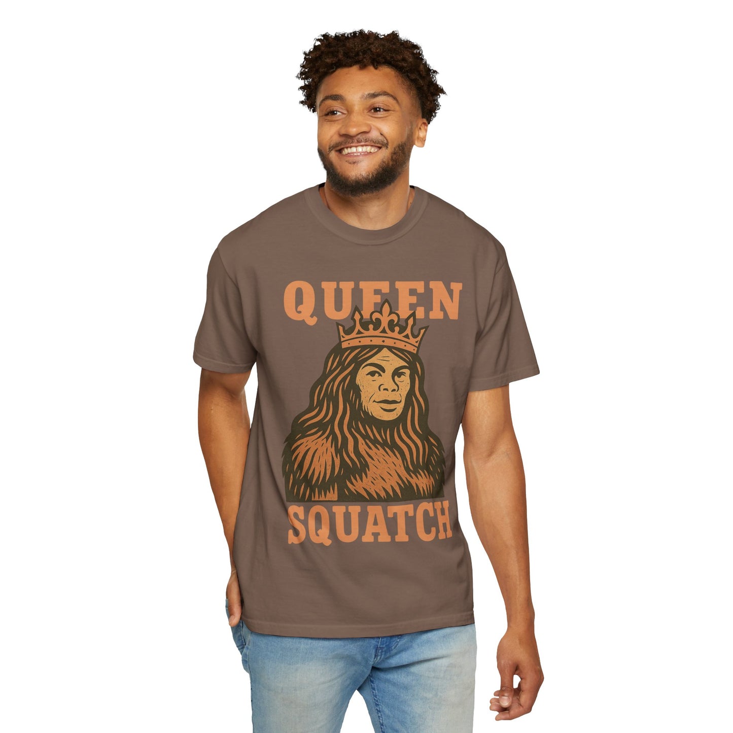 Queen Squatch - Sasquatch / Bigfoot - Comfort Colors 1717 T-Shirt