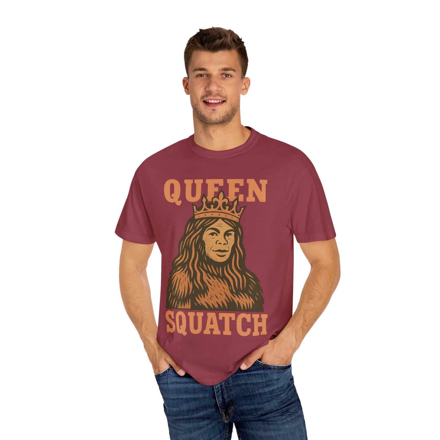Queen Squatch - Sasquatch / Bigfoot - Comfort Colors 1717 T-Shirt