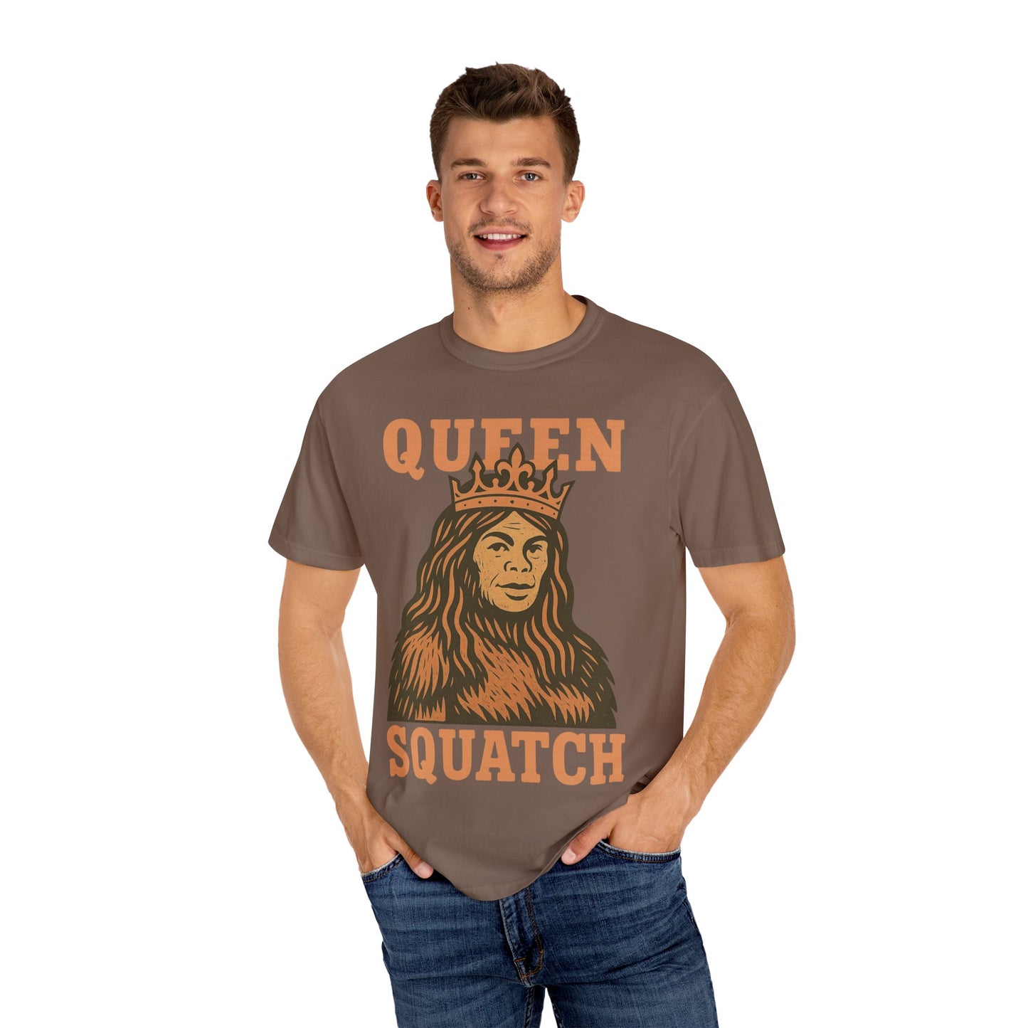 Queen Squatch - Sasquatch / Bigfoot - Comfort Colors 1717 T-Shirt