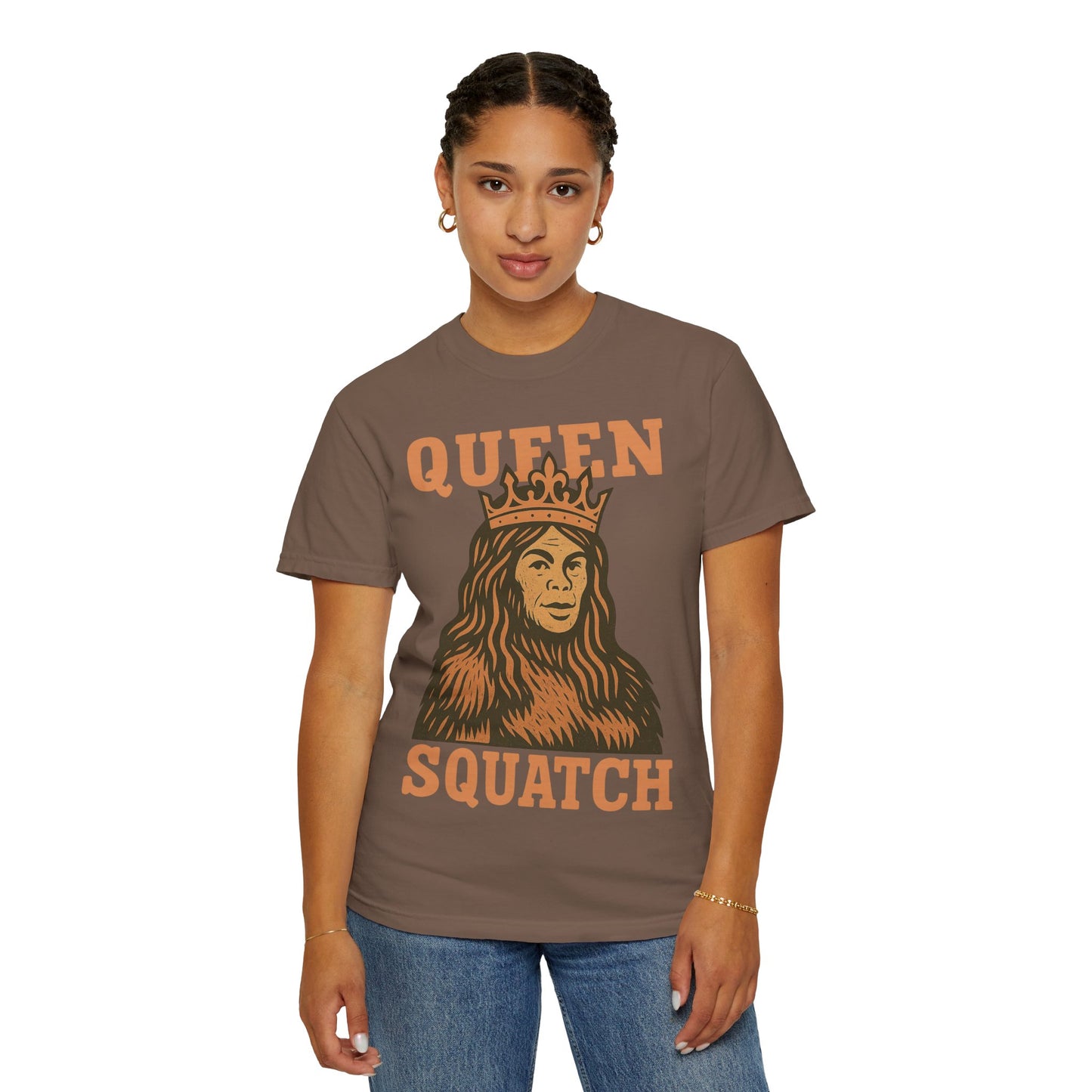 Queen Squatch - Sasquatch / Bigfoot - Comfort Colors 1717 T-Shirt