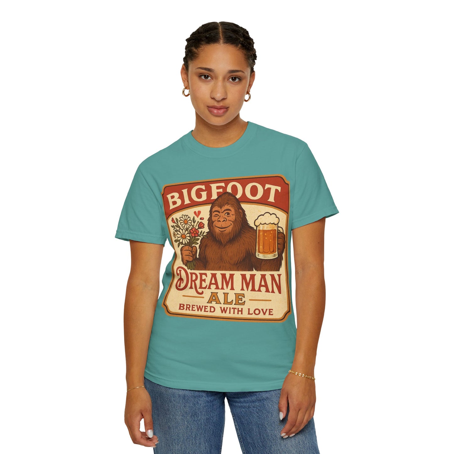 Vintage-Inspired Beer Lover Unisex T-shirt